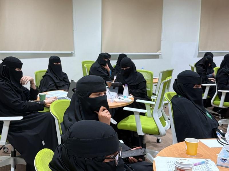 عمادة التطوير والجودة تختتم برنامج تأهيل