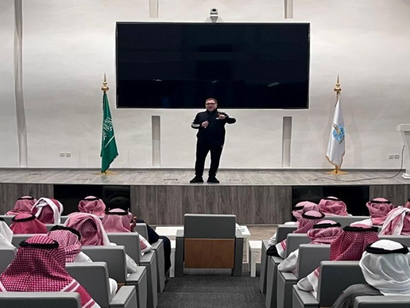 من محاضرة الأنشطة الطلابية والرياضية الجامعية