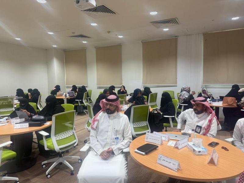 البرنامج التأسيسي في التعليم والتعلم (تأسيس 4) في عمادة التطوير والجودة