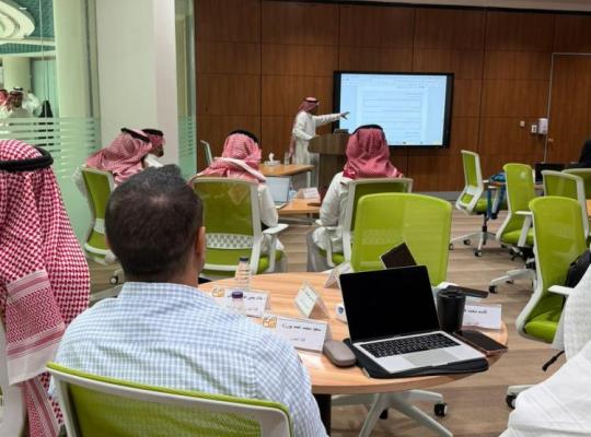 البرنامج التأسيسي لضمان الجودة والاعتماد الأكاديمي (أساس) في عمادة التطوير والجودة