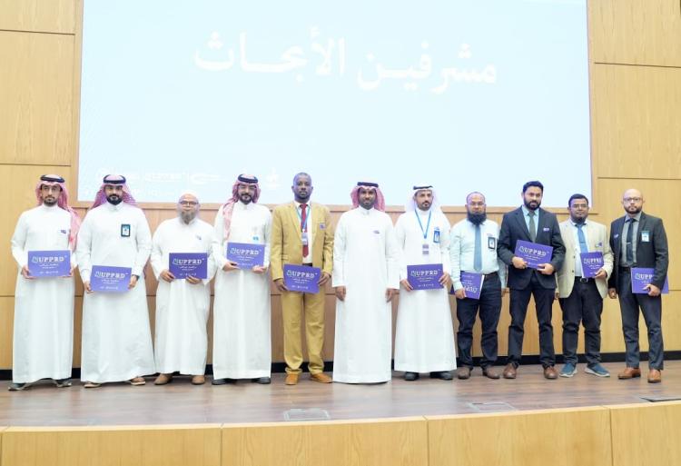 جامعة جازان تنظم فعالية يوم المهنة والبحث العلمي2026 بكلية الصيدلة